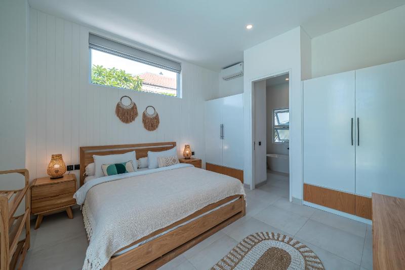 Villa Era - 4BR Modern Escape with Rooftop - 4 Mins to the Beach - image 30