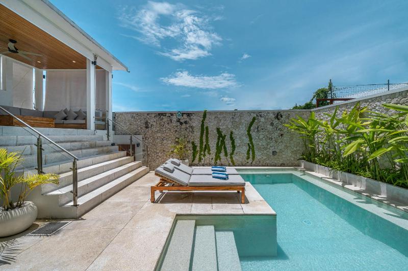 Villa Era - 4BR Modern Escape with Rooftop - 4 Mins to the Beach - image 39