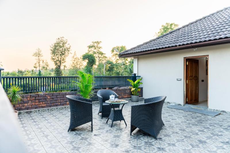 SaffronStays Coffeeshire - image 12