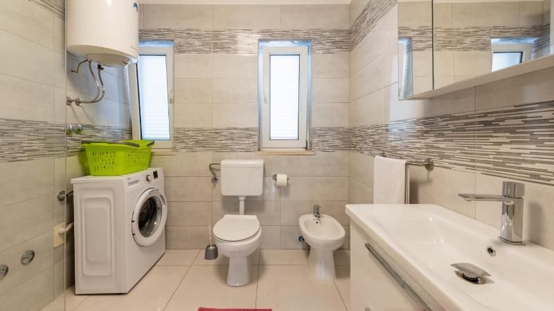 Apartman Max by Villas Guide - image 16