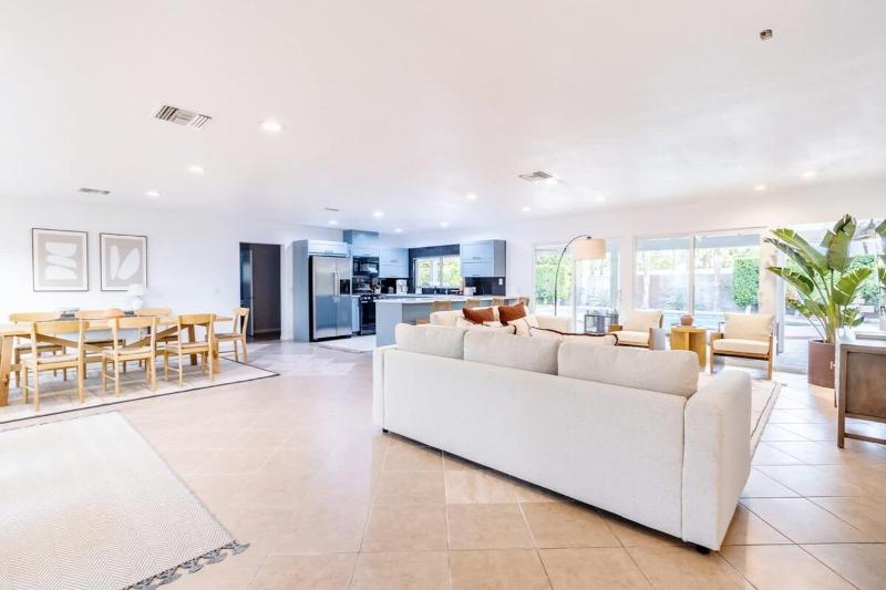 Villa Palm Paradigm - image 22