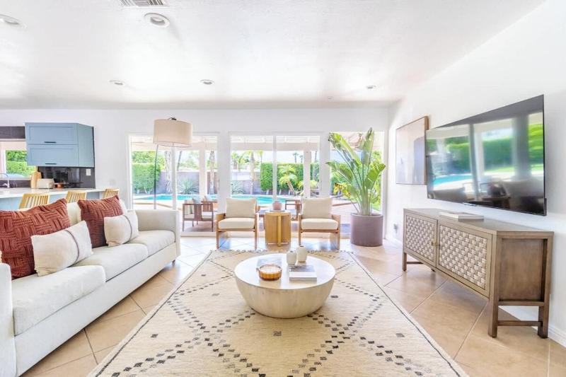 Villa Palm Paradigm - image 6