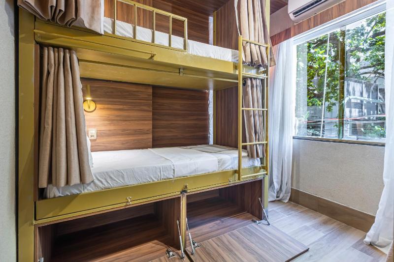 Leblon Beach Hostel - image 9
