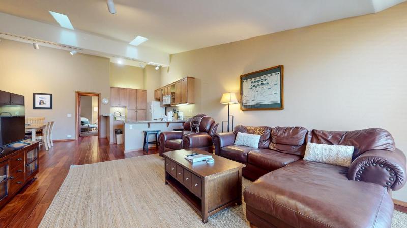 Snowcreek V #1002 condo - image 21
