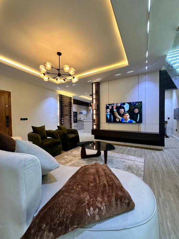 CARTIER 2 Bedroom maisonette - image 7