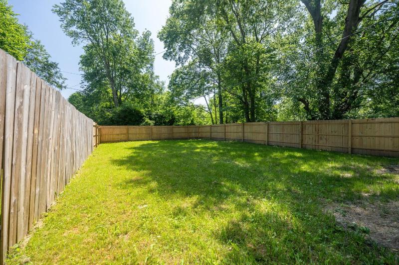 Modern Cottage - Near State Fairgrounds - Backyard - Family Friendly - image 6