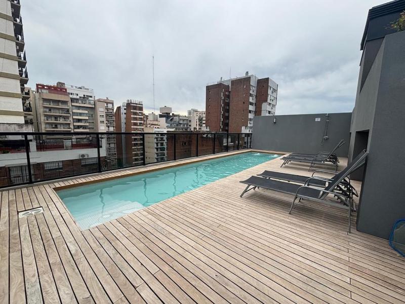 Moderno departamento en Belgrano con pileta - image 11