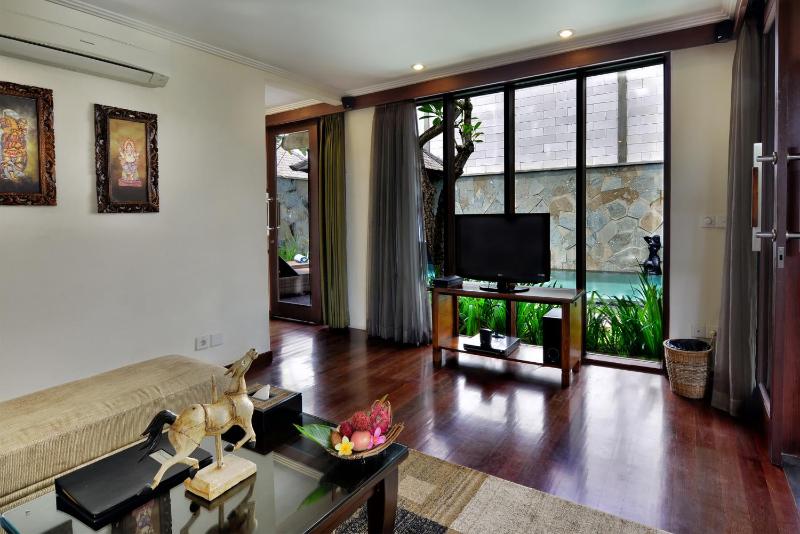 The Khayangan Dreams Villa Seminyak - image 30