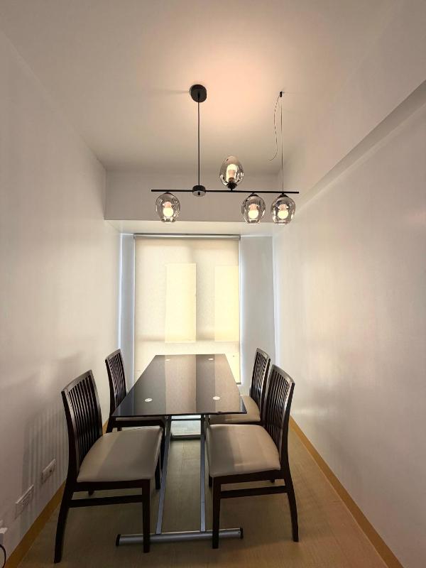 Spacious One Bedroom Unit at Centrio Tower - image 21