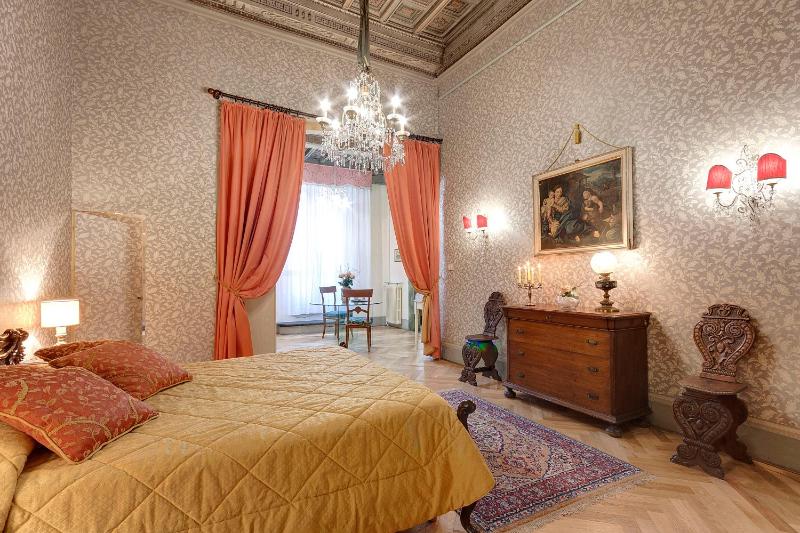 Superior Apartment image 4