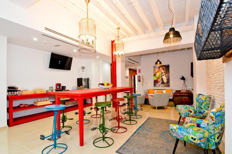 The Zentral Arenal Suites - image 14