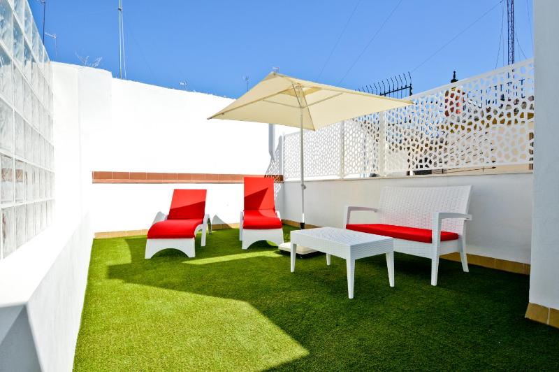 Penthouse Studio with Private Terrace image 2