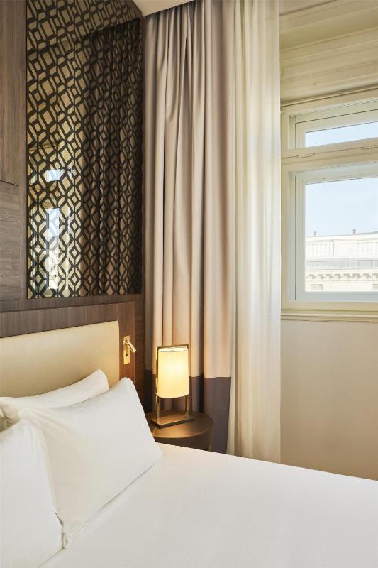 DoubleTree by Hilton Trieste - image 21