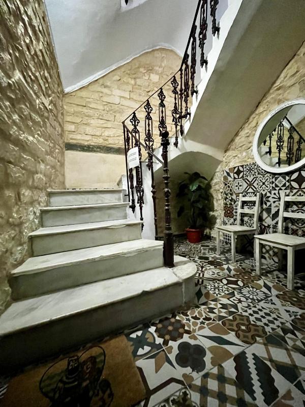 Charming loft in Alicante Old Town - image 8