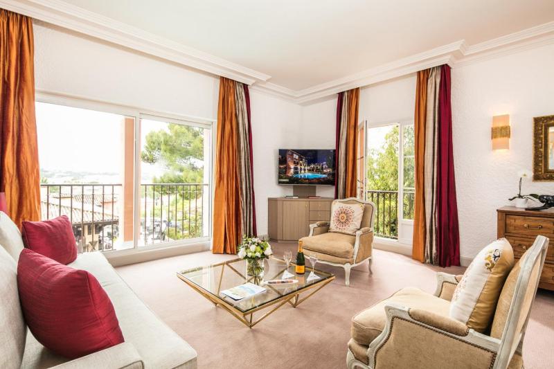 Hotel Byblos Saint-Tropez - image 19