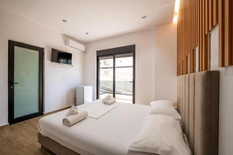 Azure Bay Resort - image 4