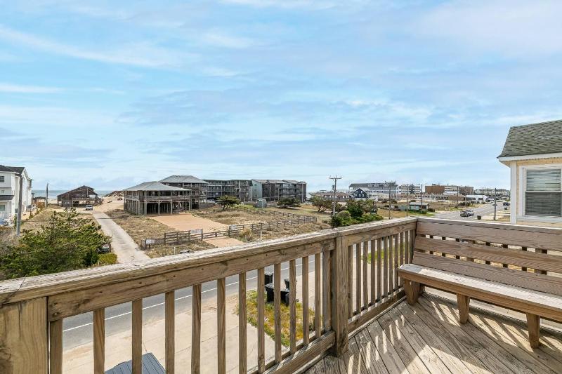 Sandy Paws - KDH MP 9.5 Semi-Oceanfront Ocean View 100 Yds to Beach Elevator Pool Hot Tub Pets OK - image 25