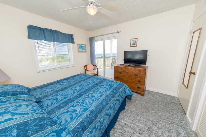 Sands Condo - KDH Oceanfront Ocean View 2 Bedrooms Community Pool Flex Stays - image 4