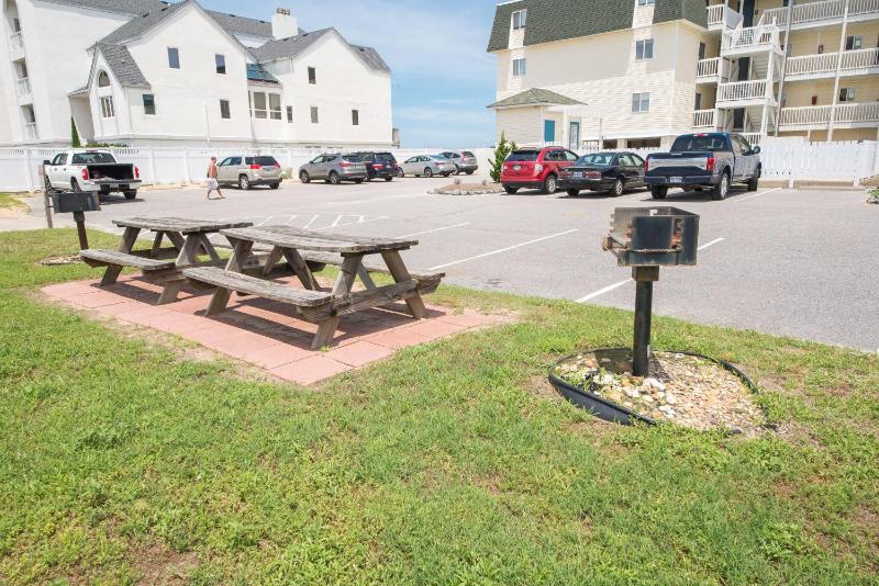 Sands Condo - KDH Oceanfront Ocean View 2 Bedrooms Community Pool Flex Stays - image 16