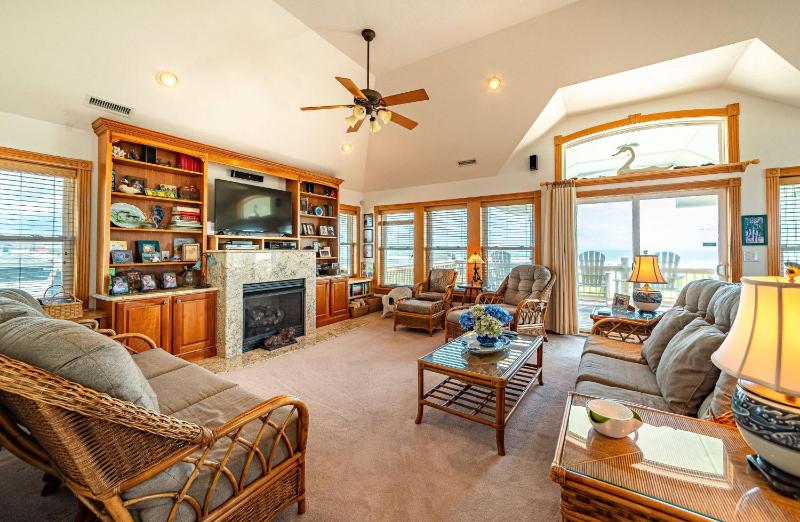 High Cotton - Nags Head MP 10 Oceanfront Ocean View Elevator Hot Tub Gourmet Kitchen - image 43