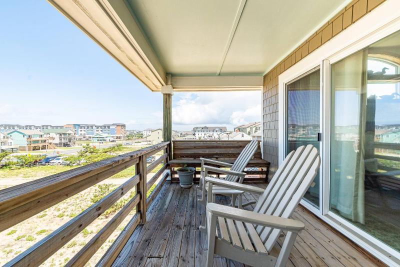 High Cotton - Nags Head MP 10 Oceanfront Ocean View Elevator Hot Tub Gourmet Kitchen - image 47
