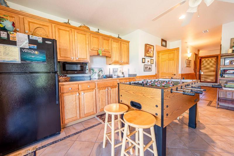 High Cotton - Nags Head MP 10 Oceanfront Ocean View Elevator Hot Tub Gourmet Kitchen - image 46