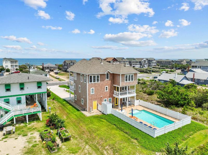 The Beachcomber - Nags Head MP 12 125 Yds to Beach Ocean View Elevator Pool Hot Tub - image 33