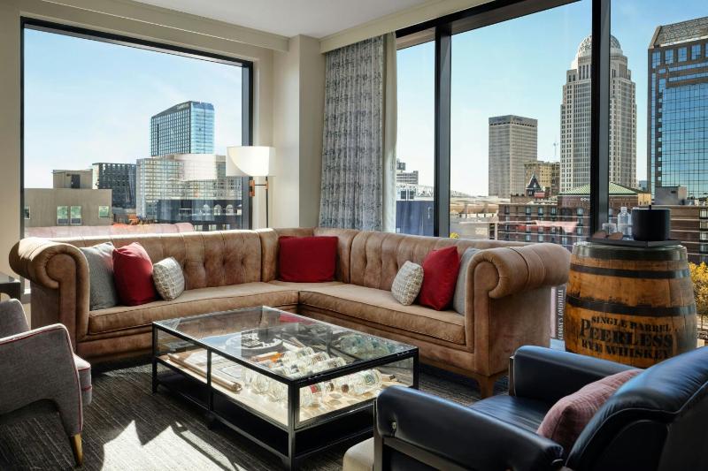Hotel Distil Autograph Collection - image 5