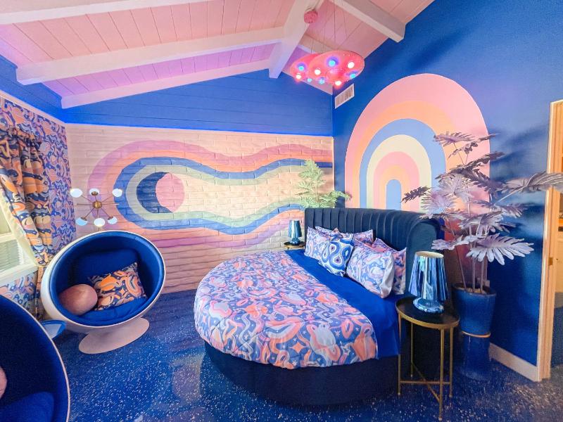 Trixie Motel - image 13