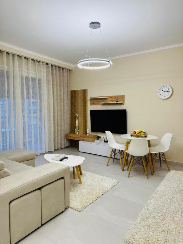 Aura Apartment - image 1