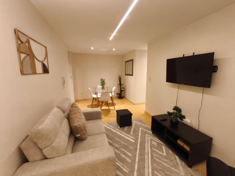 Coliving Ecuador Korea Residences Carolina Area best view CCI Quito - image 8