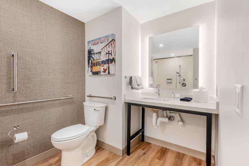 Cambria Hotel Tampa-Brandon - image 29