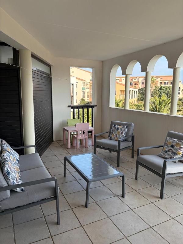 St Cyprien Bel appartement vue sur la mer - image 10