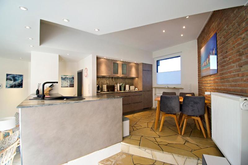 PelicanBay - image 10