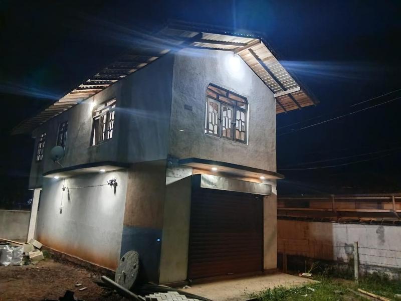 Southern Villa - image 1