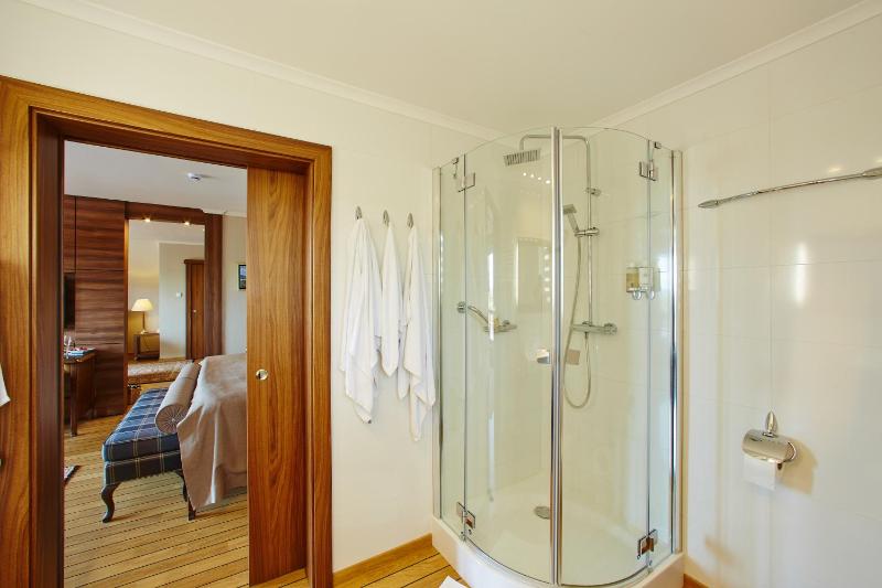 Apartment with Terrace image 2