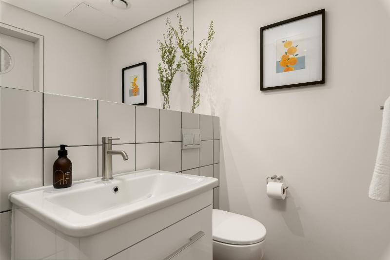 Dolce Vita Luxury Apartments - image 14