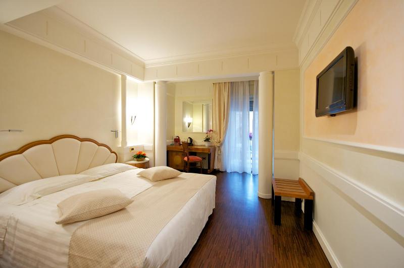 Hotel Stendhal - image 24