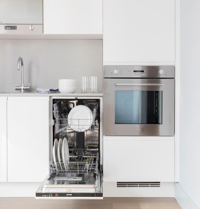 One Bedroom Suite  image 3