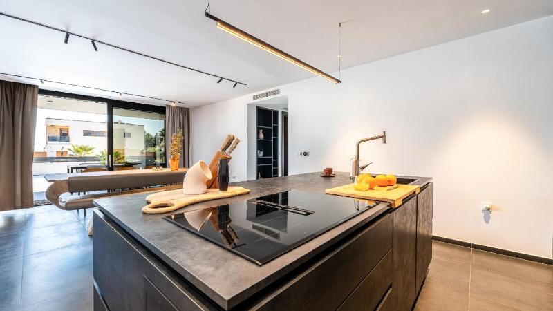 Suva Punta Elite by Villas Guide - image 7
