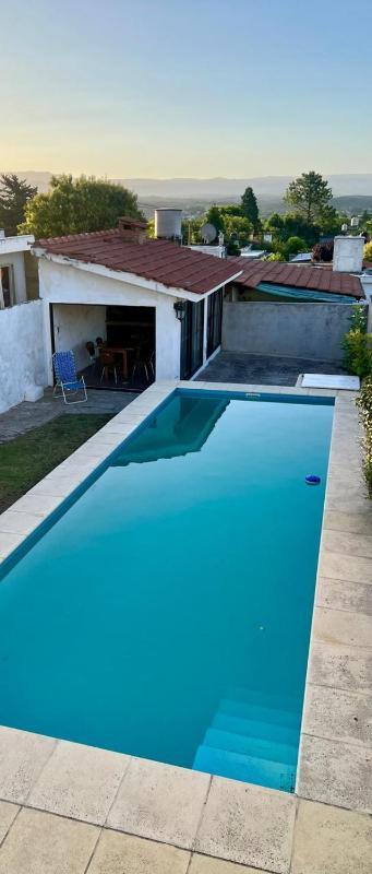 Casa con Pileta solo para familias - image 9