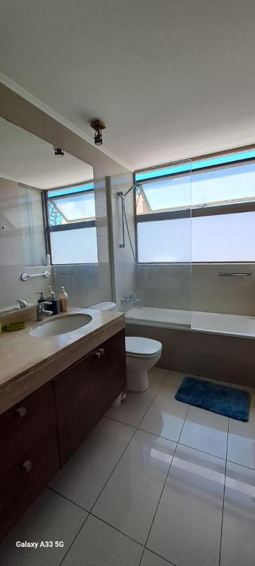 Departamento full equipado Viña del mar con piscina y cerca de la playa - image 8