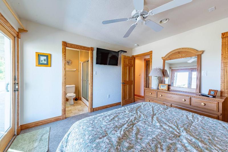 Mahalo - Villages at Ocean Hill 430 Yds to Beach Pool Hot Tub Pets OK Community Amenities - image 46