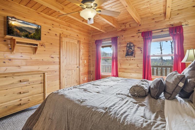 Peace of Mind cabin - image 48