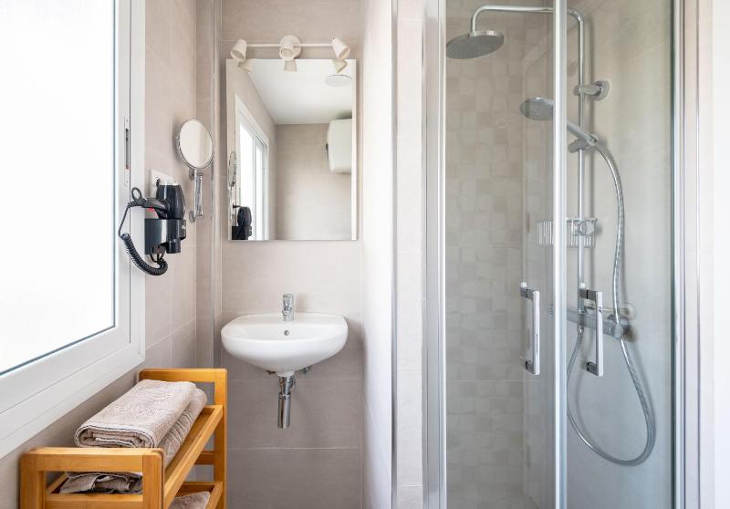 Roca Verde by Folias Hotels - Playa del Inglés - image 6
