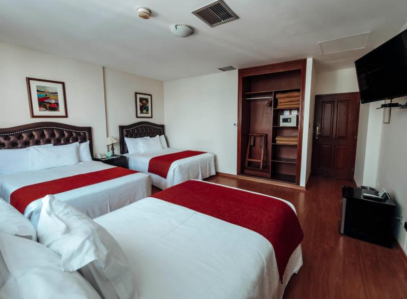 Miraflores Colon Hotel - image 12