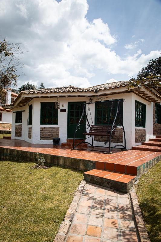 Acogedora casa rodeada de paisajes y jardines-Estancia Nirvana - image 3