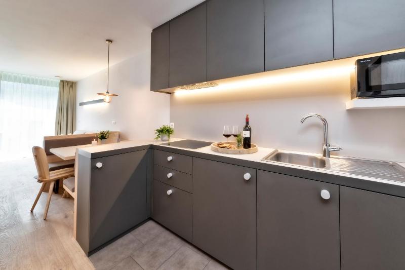 Standard Apartment image 2