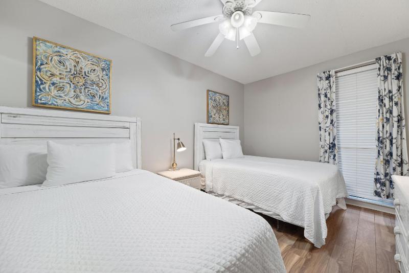 Bluewater Unit 104 - image 47