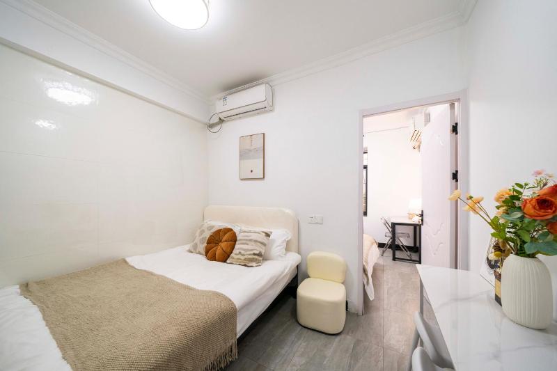 YanXiang - Comfy Practical City Apart ment in Central Shanghai - image 10